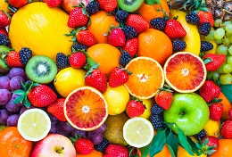 برای بیماران مبتلا به سرطان میوه بهتر از آبمیوه است